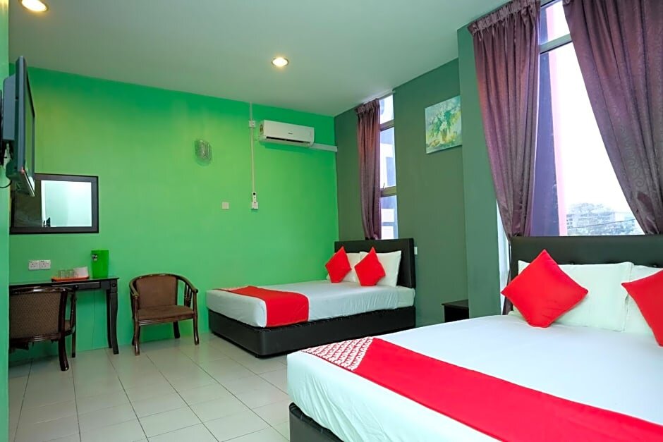 Suite OYO 603 Sri Padang Inn
