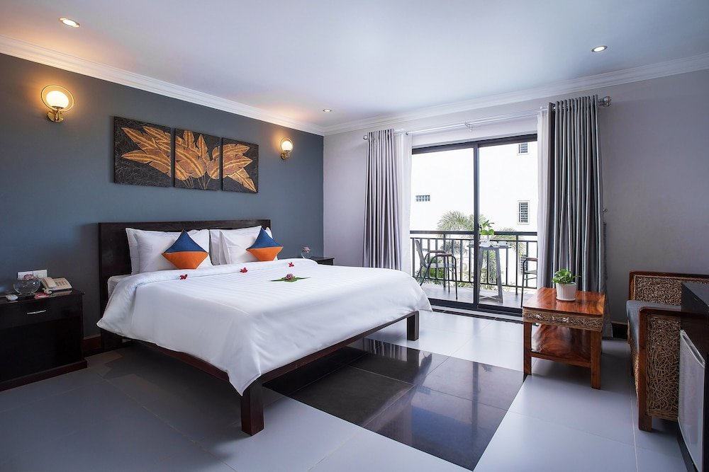 Двухместный номер Deluxe с балконом Ratana Angkor Hotel