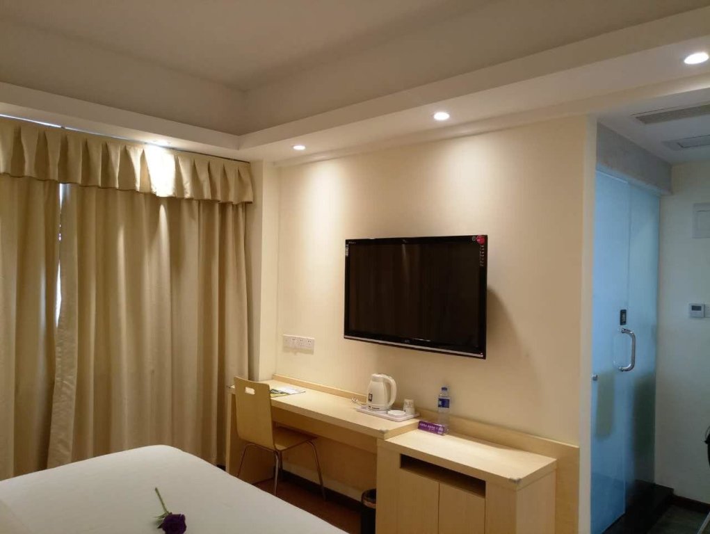 Suite 7Days Inn Panyu Square Shilian Road Branch