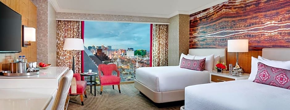Resort Strip View Quadruple room Mandalay Bay Resort And Casino