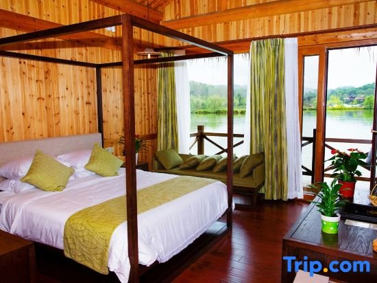 Suite con vista al lago Gengdu Resort