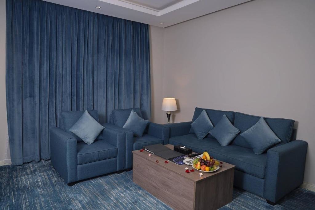 Suite فندق جاردن بلازا الخبر- Garden Plaza Alkhobar Hotel
