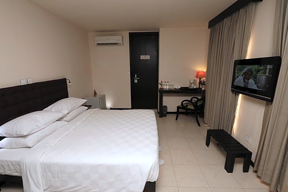 Deluxe Double room with view East Hotel