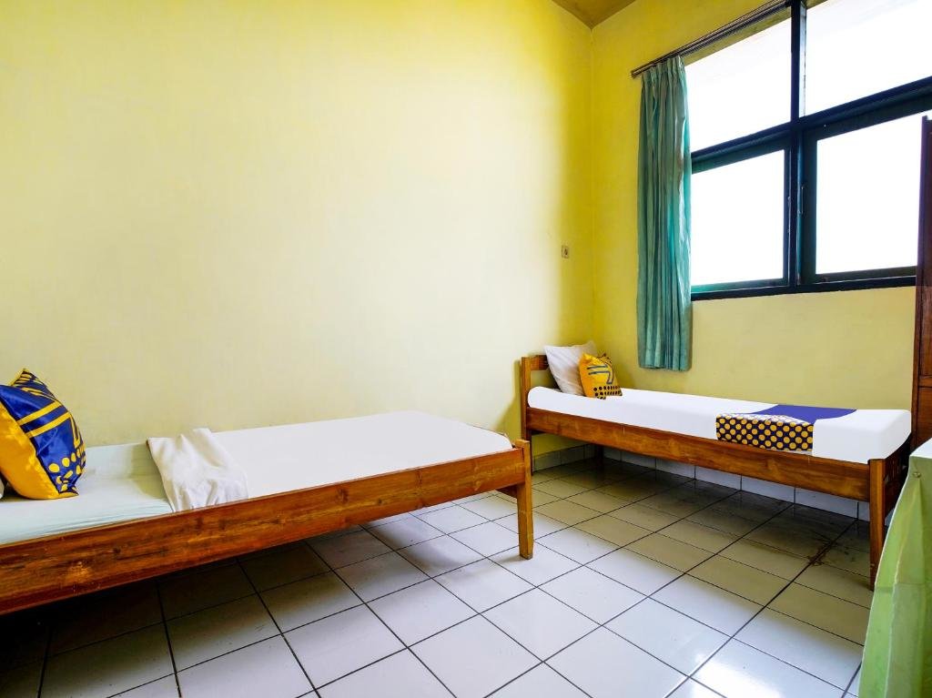 Standard Doppel Zimmer SPOT ON 91064 Wisma Lec Syariah