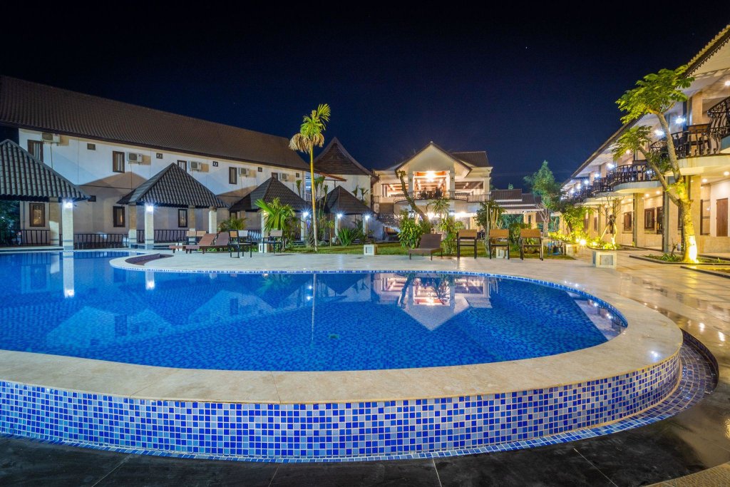 Habitación familiar Estándar con balcón Diamond Resort Vang Vieng
