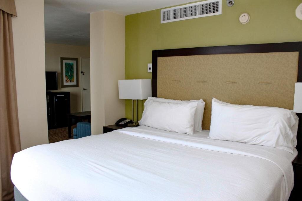 Двухместный номер Superior с видом на океан Holiday Inn Corpus Christi Downtown Marina, an IHG Hotel