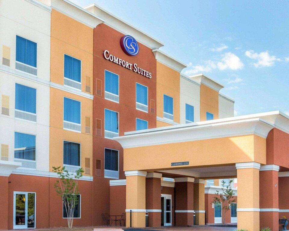 Люкс Comfort Suites East Knoxville