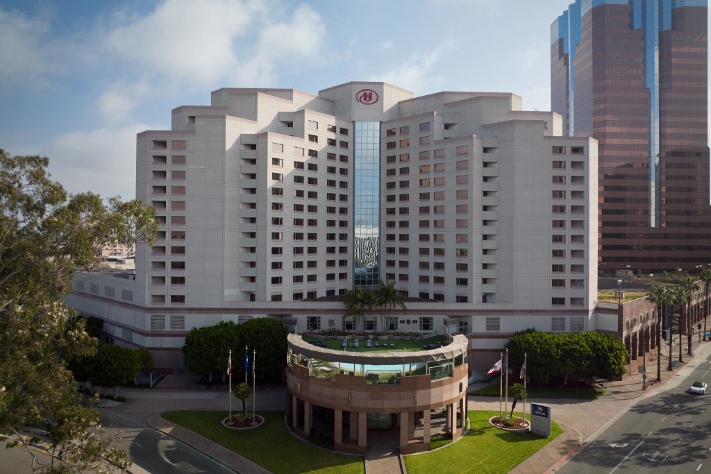Номер Standard Hilton Long Beach Hotel