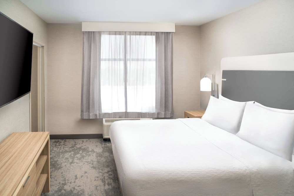 1 Bedroom Suite Homewood Suites by Hilton Ann Arbor