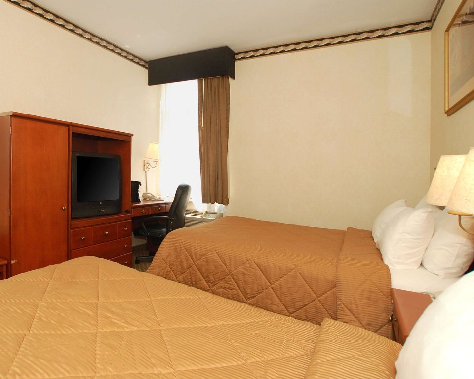 Premium Double room Red Lion Inn & Suites Long Island City