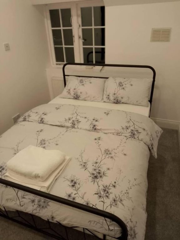 Cabaña Inviting, Relaxing, 2-bed House-hampstead-london