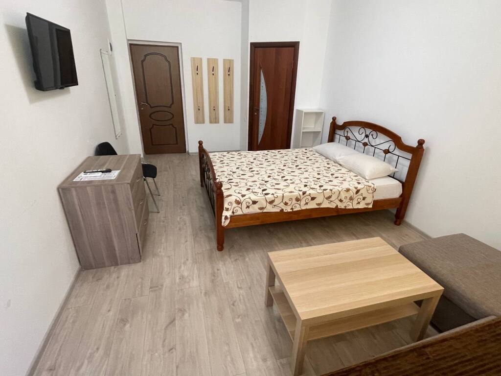 Отель Guest House Polet Chayki в Гагра, Абхазия. Забронировать Отель Guest  House Polet Chayki