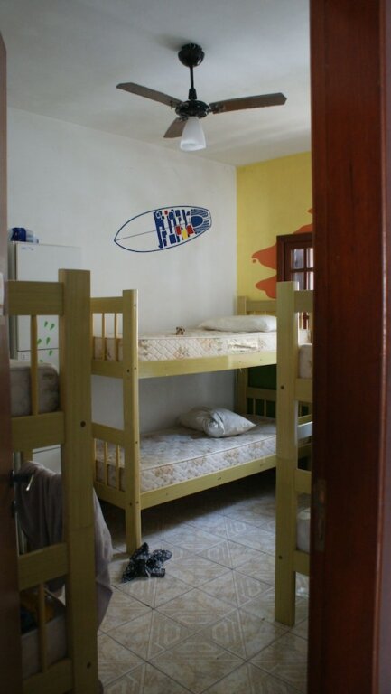 Кровать в общем номере (женский номер) About Floripa - Hostel