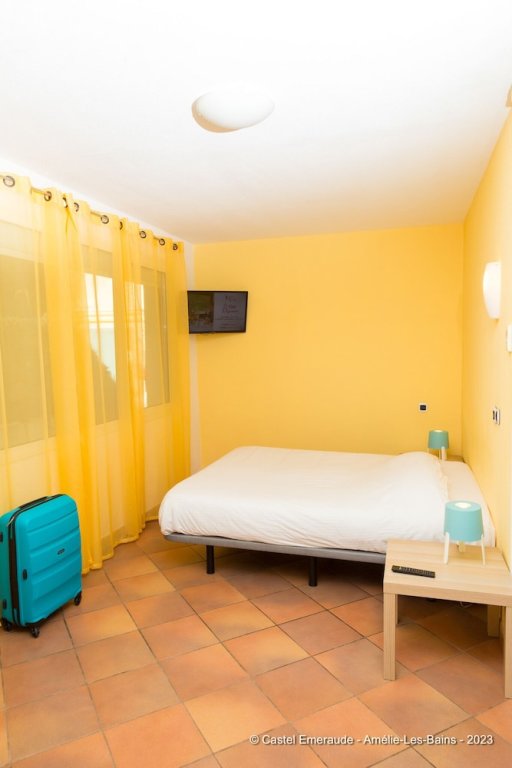Апартаменты Comfort Appart'Hotel Castel Emeraude, Charme et Caractère