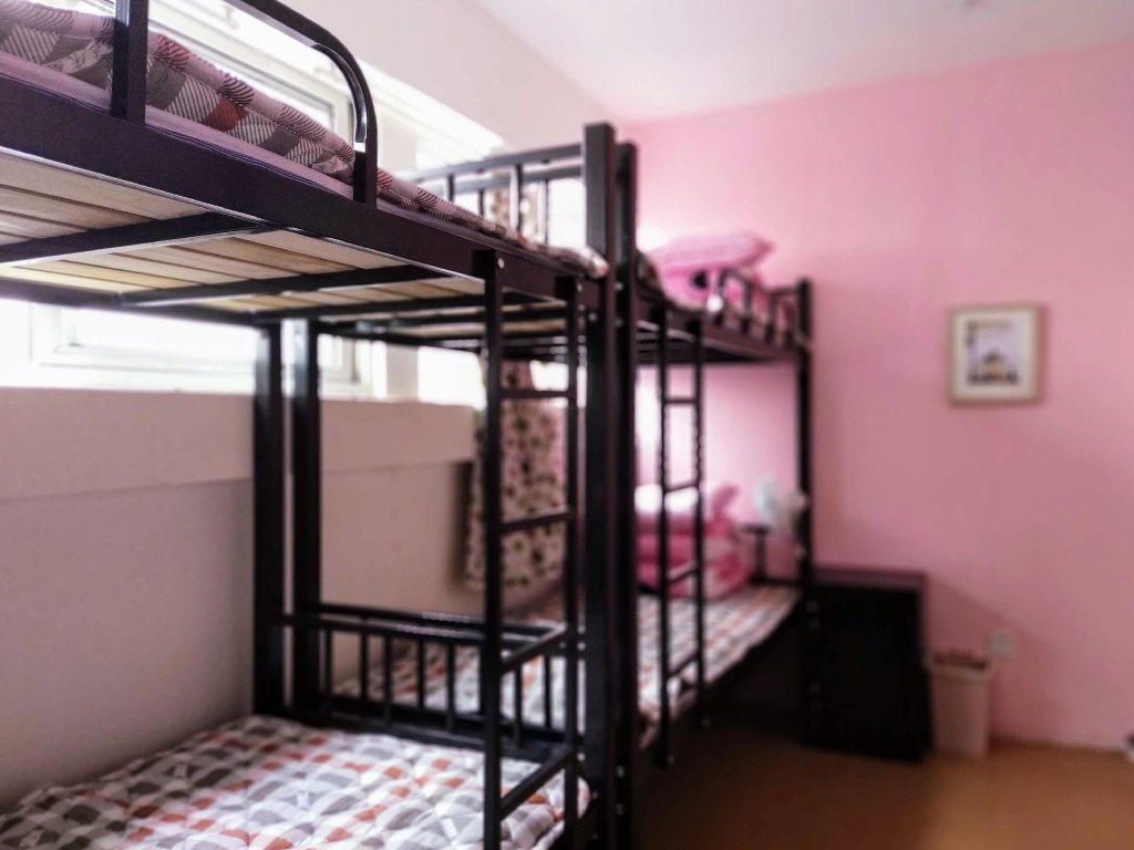 Кровать в общем номере (женский номер) Loving Chengdu Youth Hostel