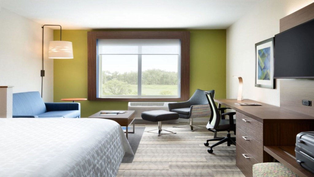 Suite Holiday Inn Express And Suites Winston Salem Sw Clemmons, an IHG Hotel