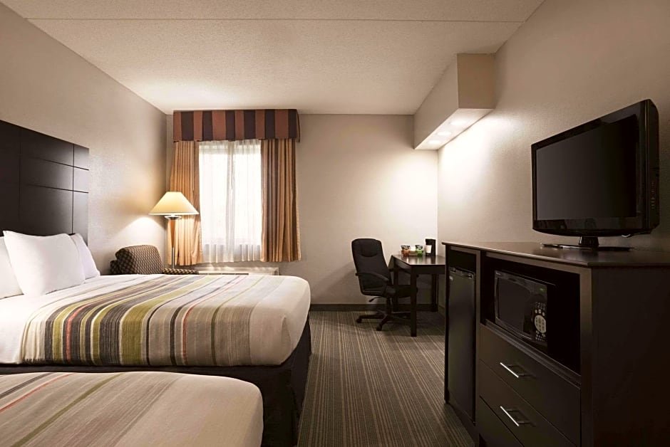 Люкс Country Inn & Suites by Radisson, Indianapolis East, IN