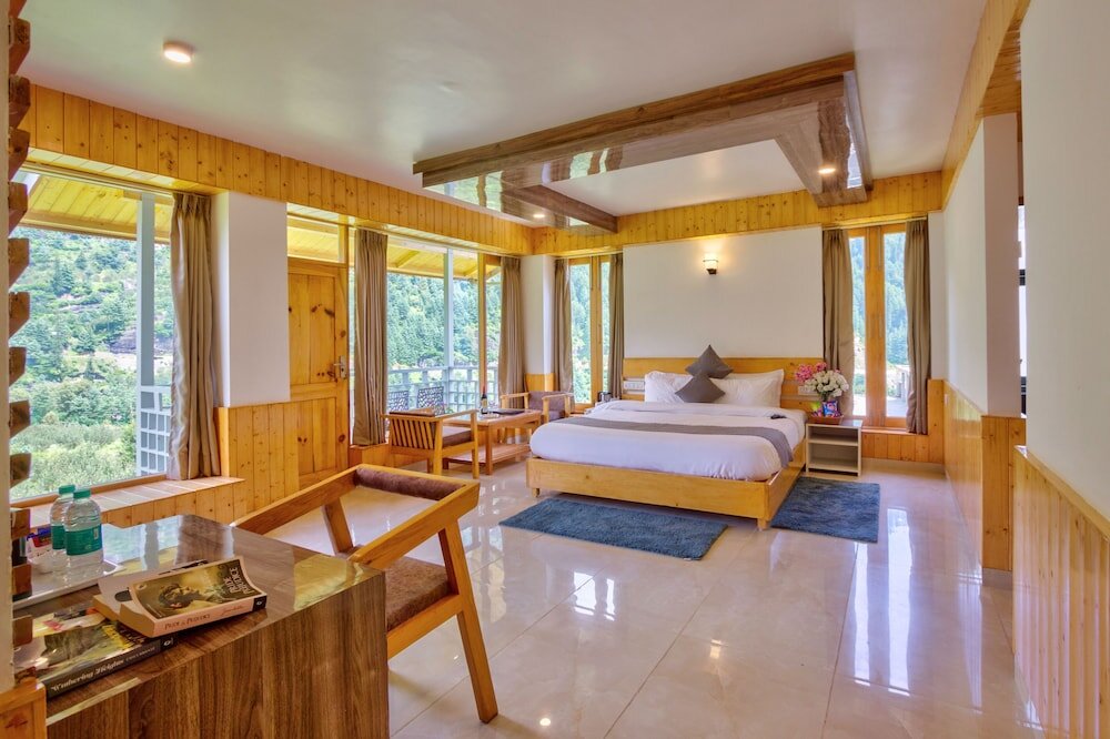 Номер Luxury с балконом и с видом на горы La Aero Resort Home in Snow Mountains