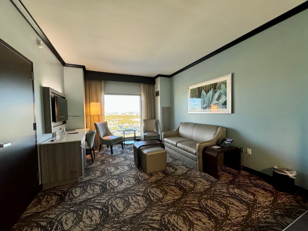Double Suite with balcony Gila River Resorts & Casinos - Wild Horse Pass