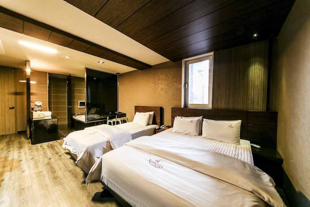 Двухместный люкс Gyeongju Arrietty Motel