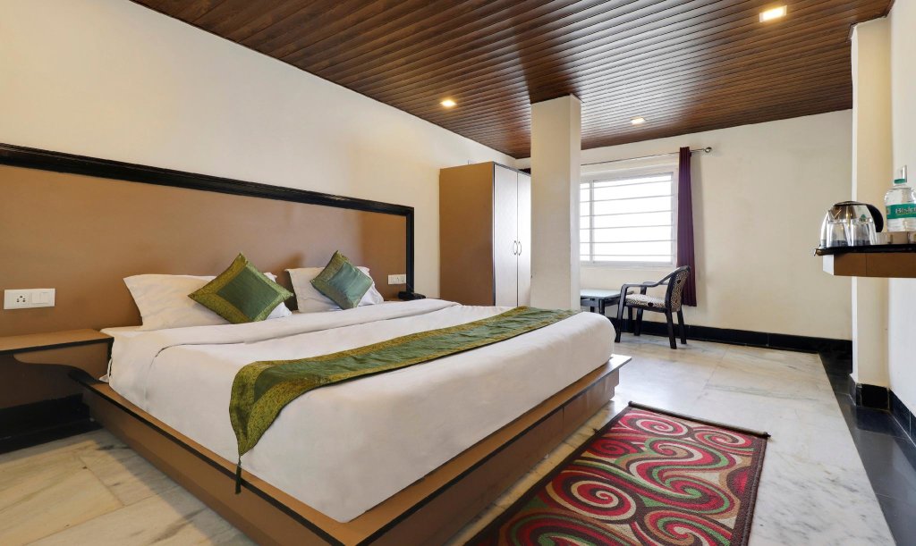 Standard Single room Treebo Trend Mayur With Mountain View Mussoorie