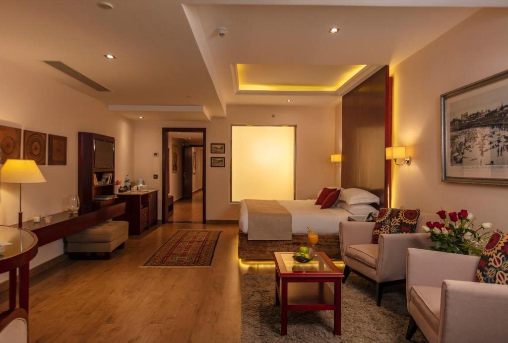 Люкс Royal с 2 комнатами Royal Savoy Sharm El Sheikh