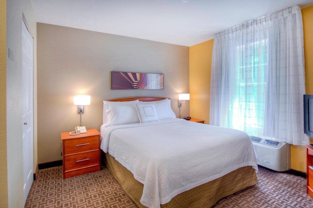 Suite TownePlace Suites by Marriott Raleigh Cary-Weston Parkway