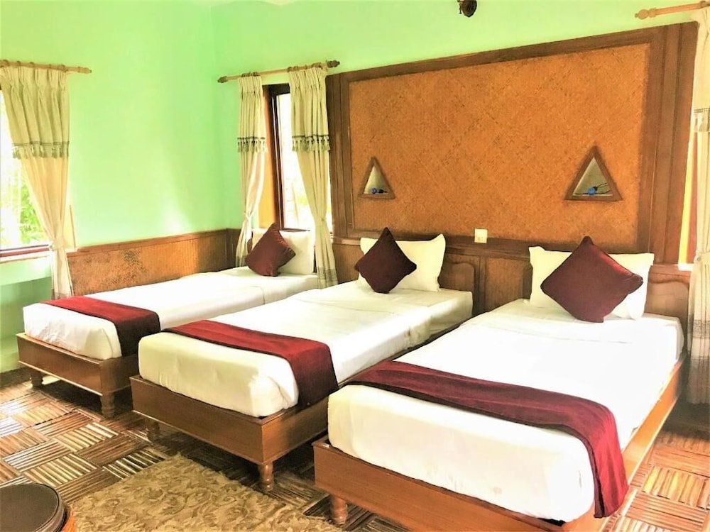 Номер Deluxe с 3 комнатами с видом на горы Himalayan Deurali Resort