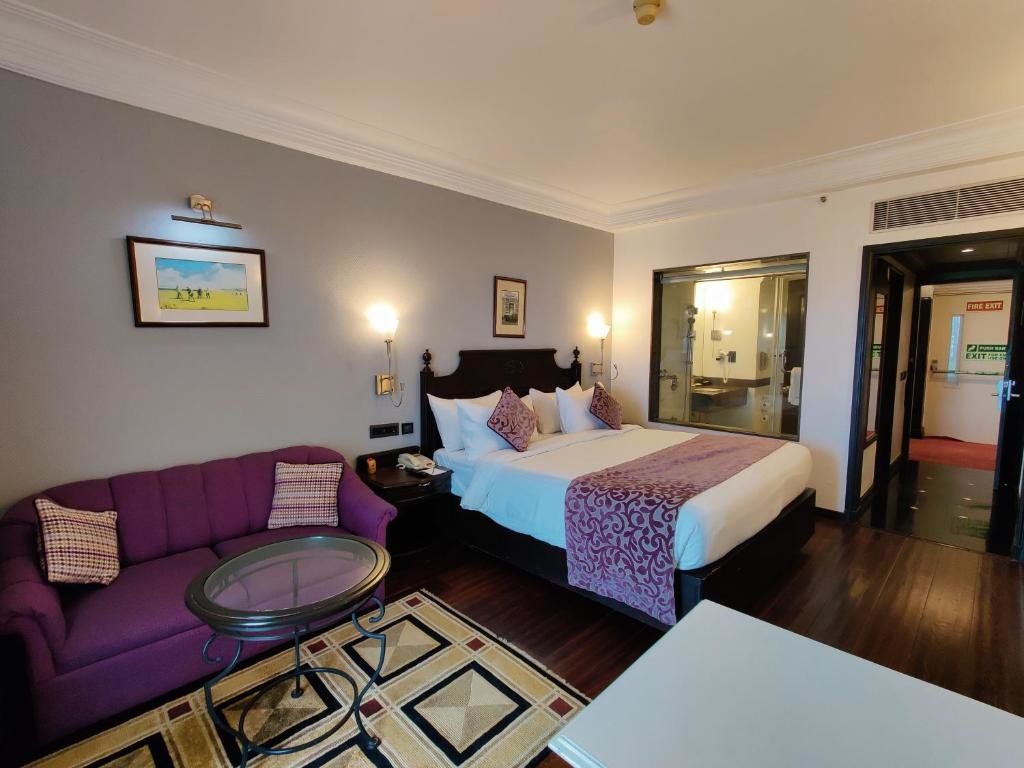 Двухместный номер Deluxe Hotel Royal Orchid Bangalore