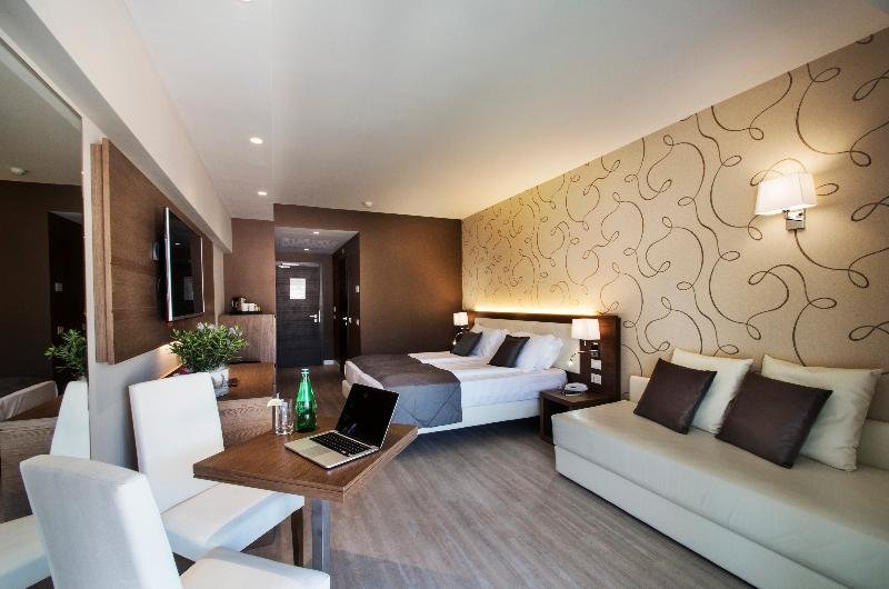 Standard Double room with balcony Hotel Bisesti ***S