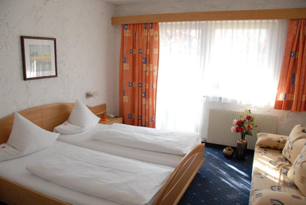 Standard room Hotel Edelweiss