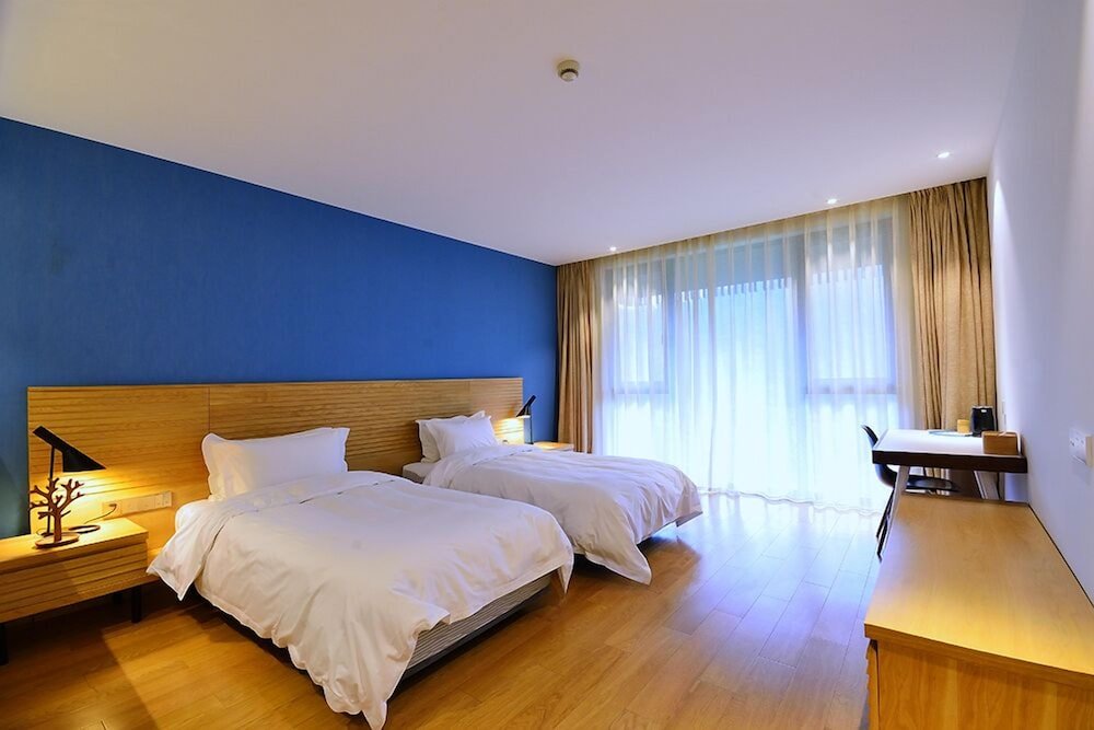 2 Bedrooms Cottage Meijie Mountain Hotspring Resort Hotel