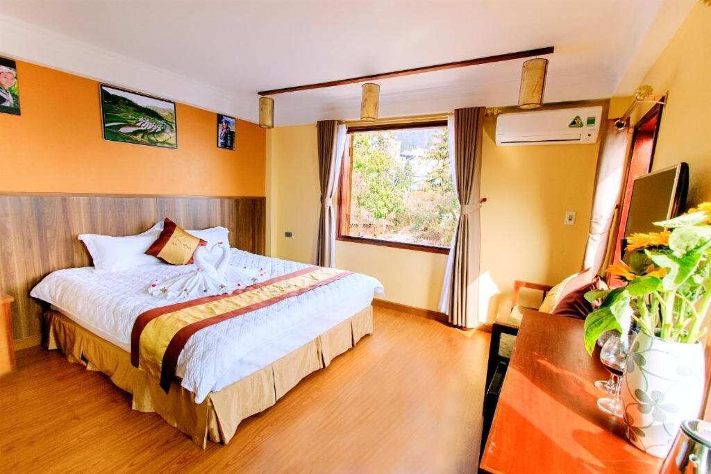 Standard Doppel Zimmer mit Bergblick Heart Of Sapa Hotel