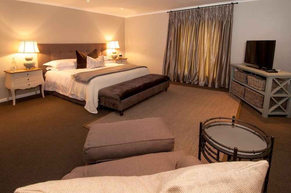 Люкс Luxury 8A Grahamstown by The Oyster Collection
