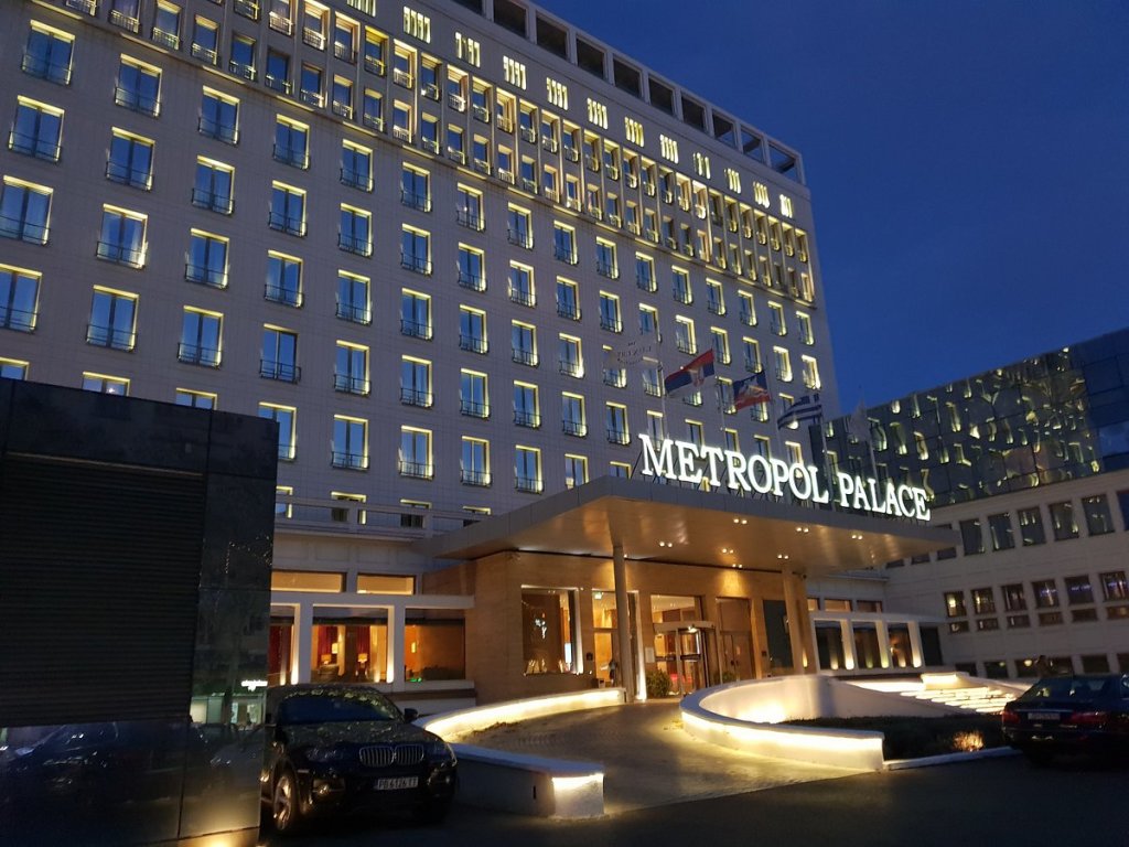 Отель Metropol Palace, Belgrade 5* (74 отзыва) в Палилула, Белград.  Забронировать Metropol Palace, Belgrade 5*. Оплата картами МИР.