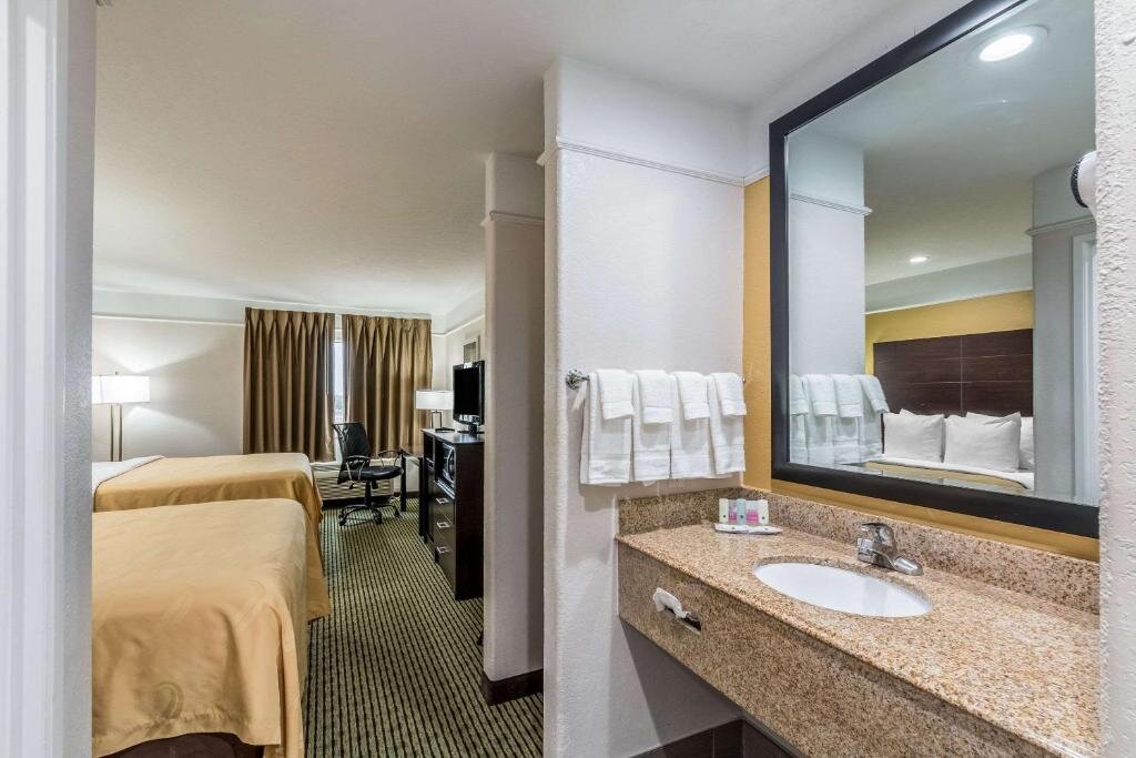 Standard Doppel Zimmer Quality Inn & Suites SeaWorld North