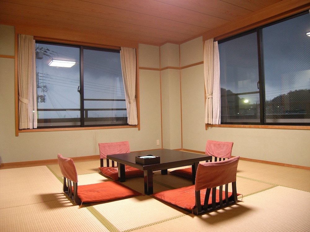 Standard Zimmer Uminomieruyado Muramiya