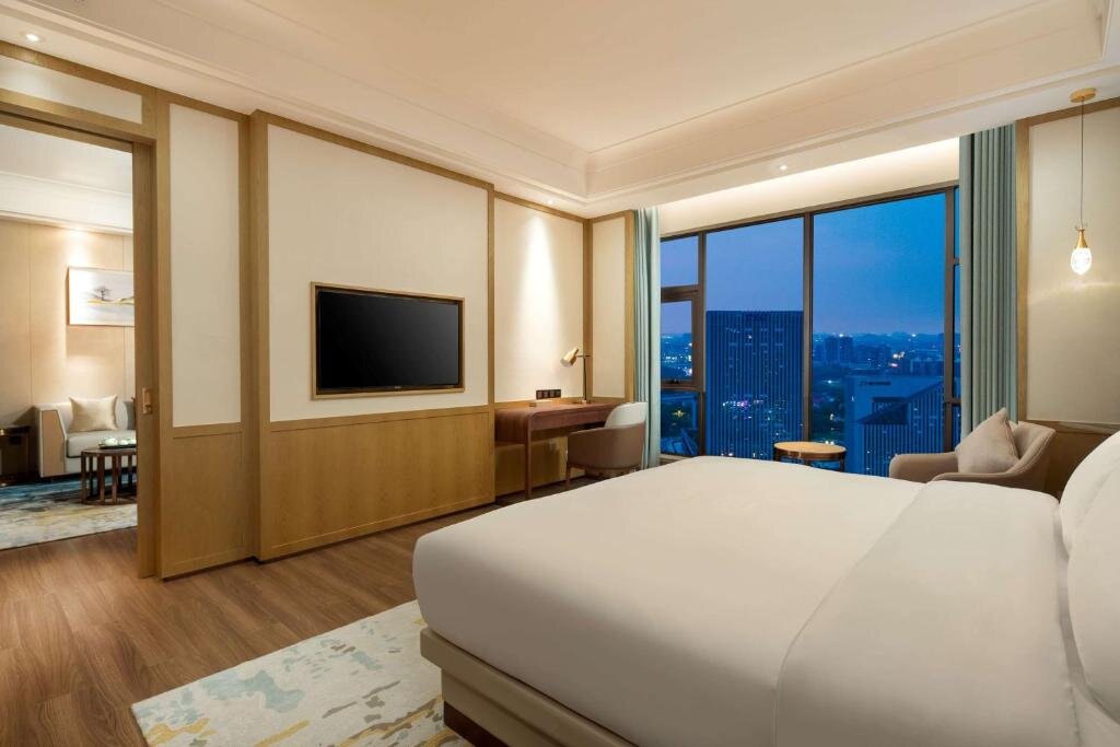 Suite Ramada Plaza by Wyndham Dongguan Songshan Lake