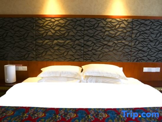 Suite Tibet Minzu Hotel - Lhasa
