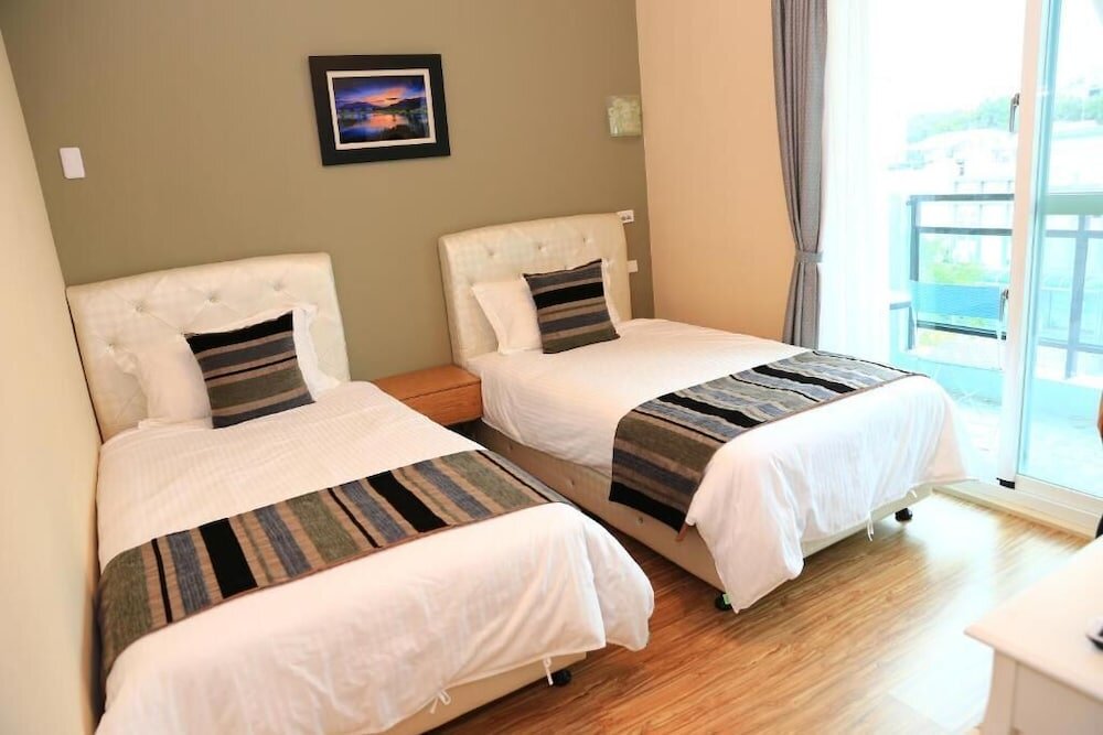 Standard Double room with balcony 500Km Home