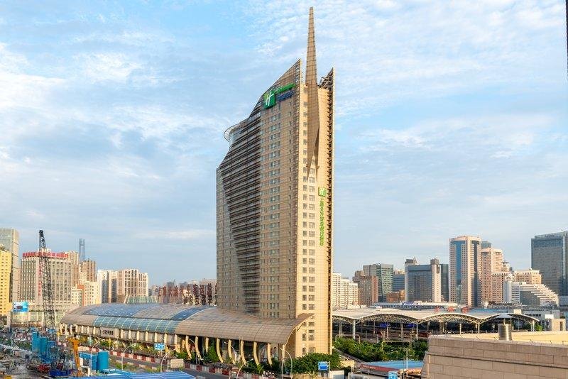 Полулюкс Standard Holiday Inn Express Shanghai Zhabei, an IHG Hotel