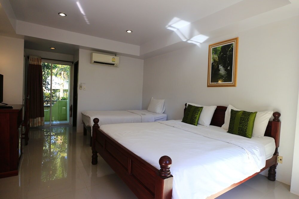 Standard Family room with balcony Mimianan Resort And Hotel