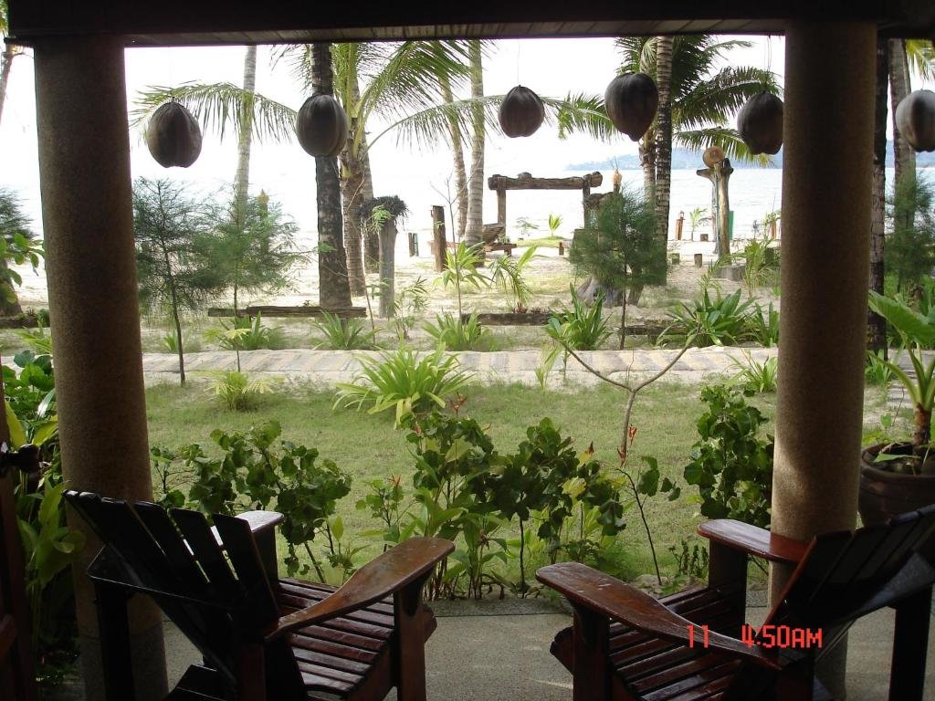 Двухместный номер Standard beachfront Andaman Bangtao Bay Resort