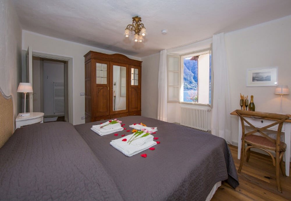 Standard Familie Zimmer 4 Zimmer mit Balkon und mit Seeblick Felice sul Lago