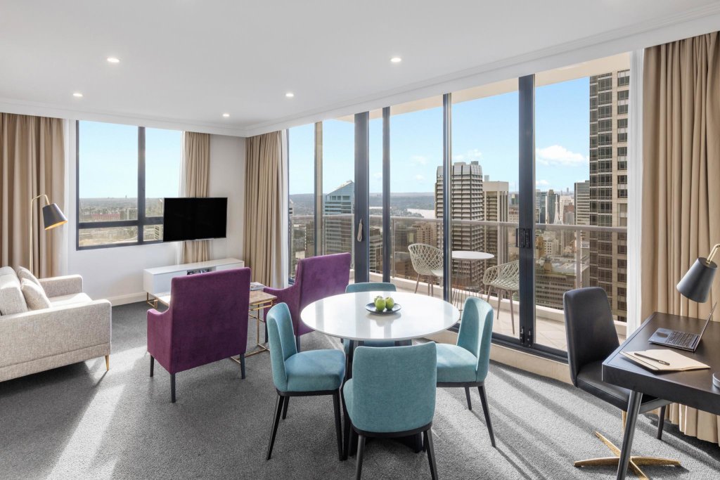 2 Bedrooms Suite Meriton Suites Pitt Street, Sydney