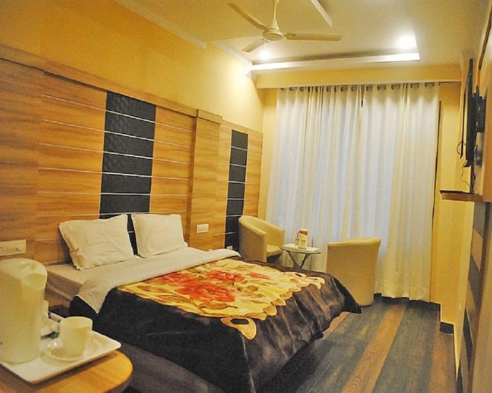Deluxe Zimmer Hotel Shivalik Dharamshala