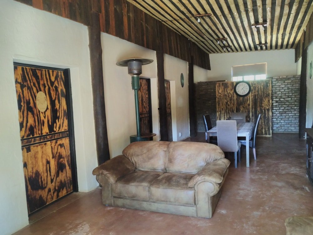 Apartment ThabaNkwe Bushveld Inn