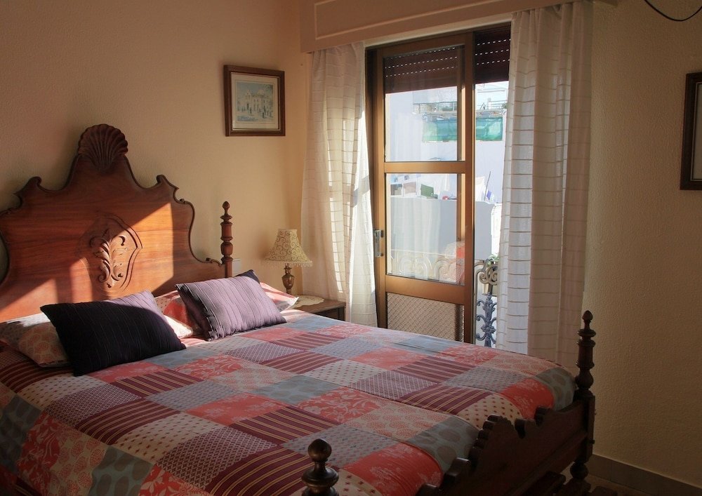 Confort chambre AL - Alojamento Local Pension Bicuar