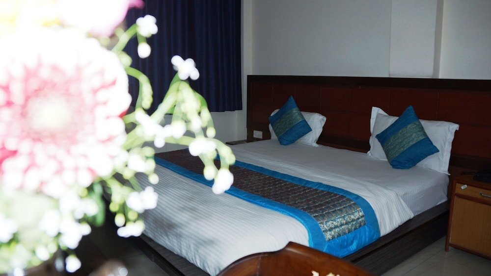 Deluxe room Maxfort Budget Hotel Gurgaon