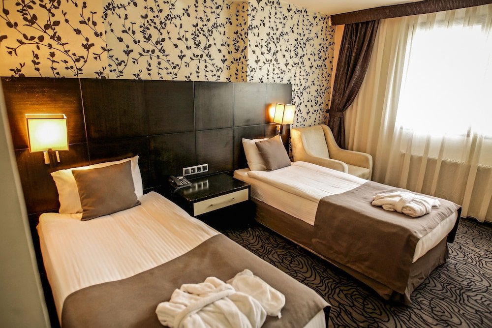 Трёхместный номер Standard Grand Denizli Hotel